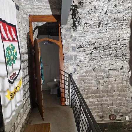 Ferienhaus Ballindooley Castle