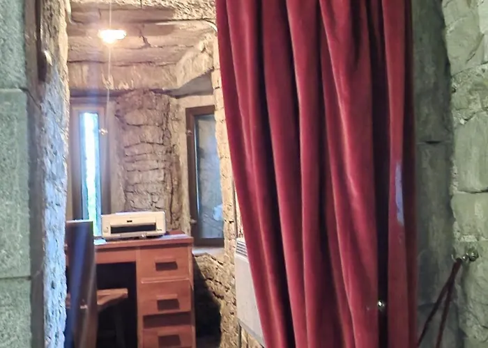 Ballindooley Castle *