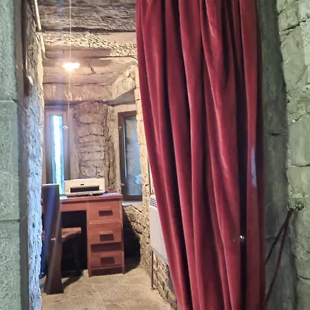 Ballindooley Castle *