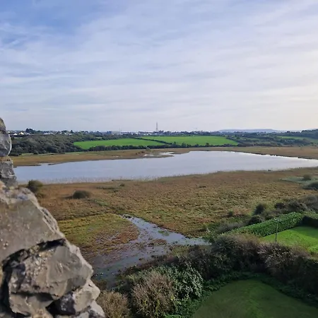 Ballindooley Castle