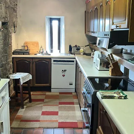 Ballindooley Castle بيت للعطل *