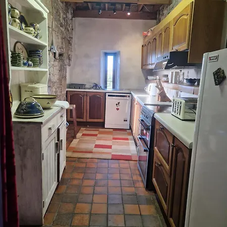 Ballindooley Castle *