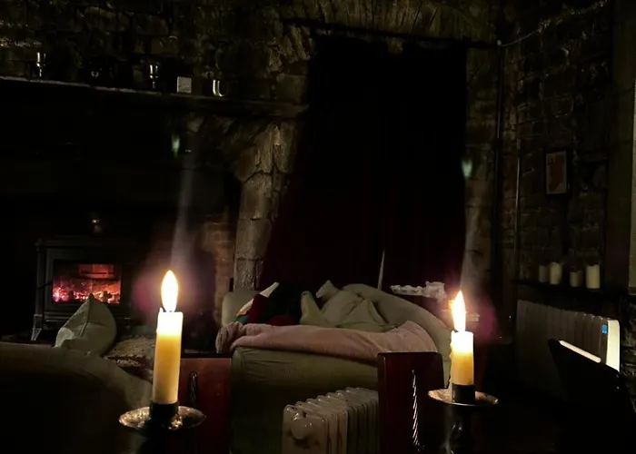 Ballindooley Castle Holiday home *