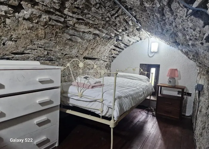 Ballindooley Castle Holiday home