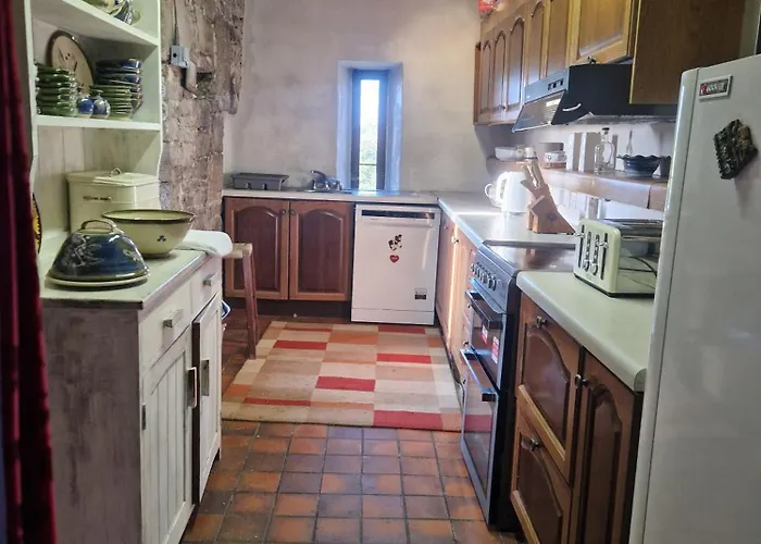 Ballindooley Castle *