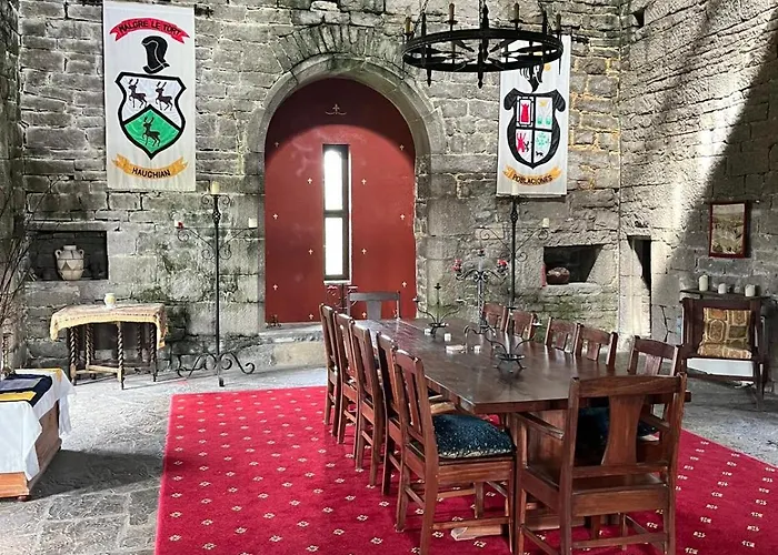 Ballindooley Castle